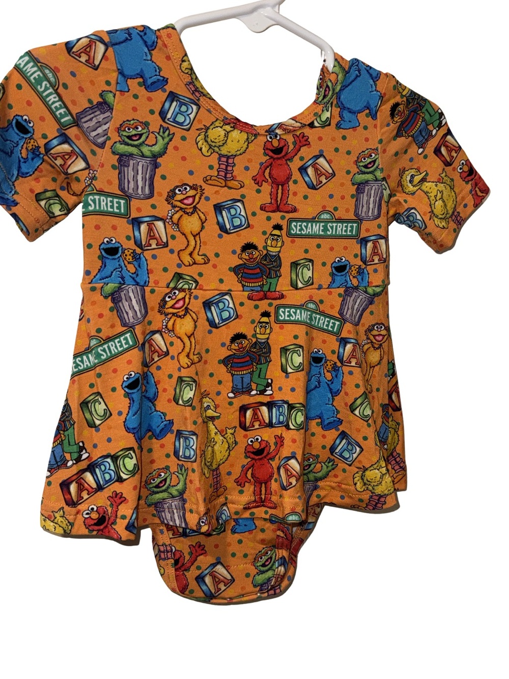 Sesame Street Bamboo Bodysuit Twirl   size 12/18M